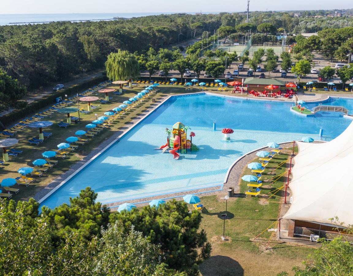 Residence Mare Pineta Casal Borsetti Esterno foto